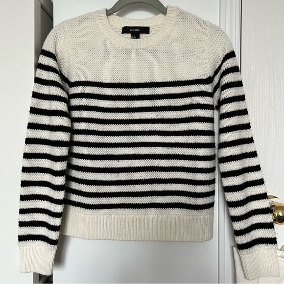 Stripped Sweater - Picture 1 of 5